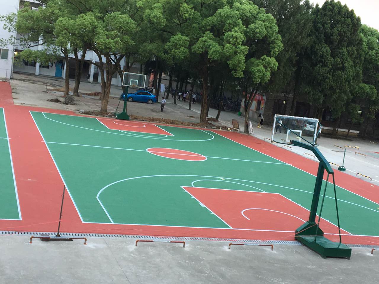 NBA三十支球隊(duì)市值排名！湖人位列第三，勇士領(lǐng)跑達(dá)83億！
